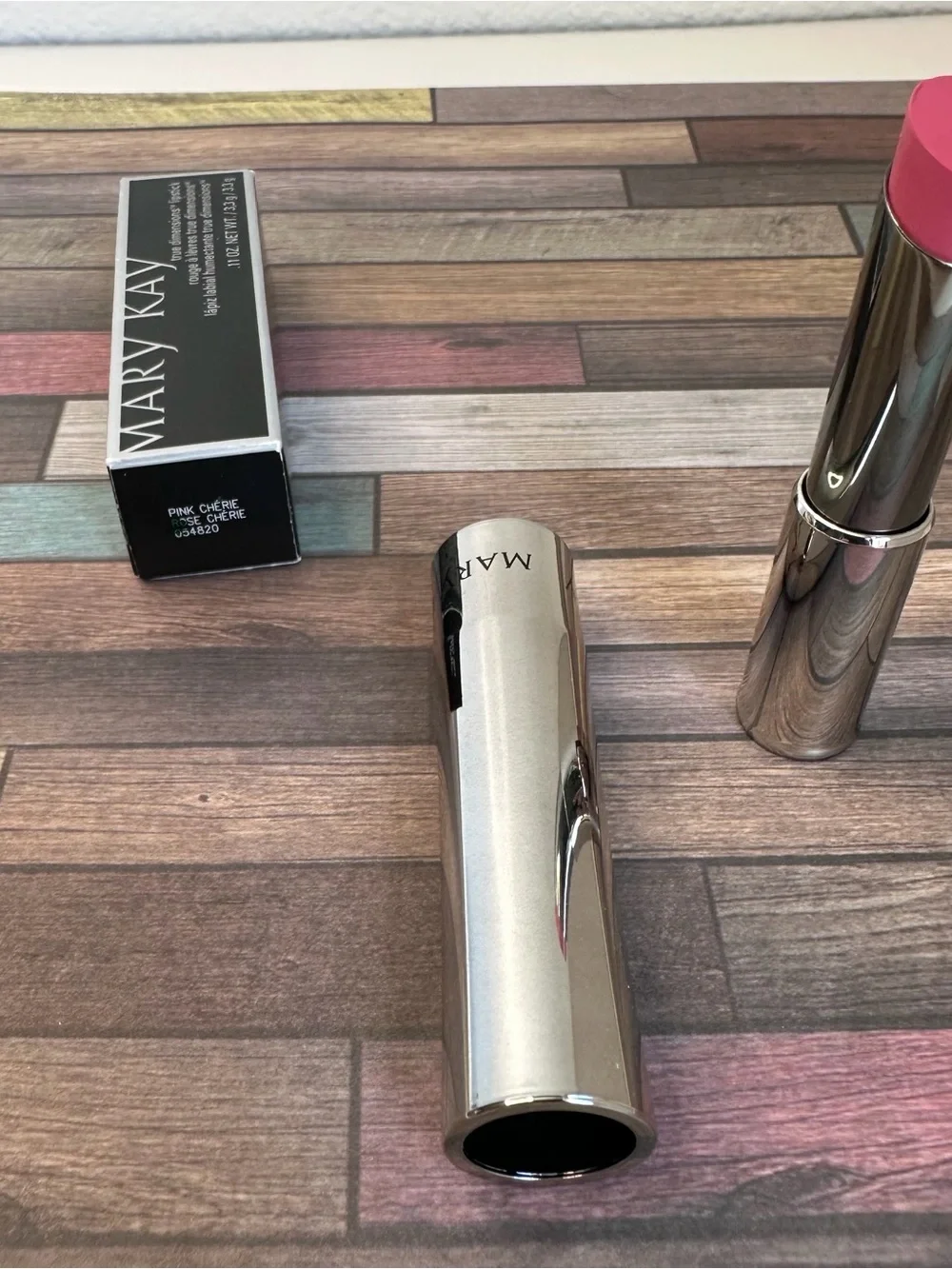 Mary Kay True Dimension Lipstick Pink Cherie NIB